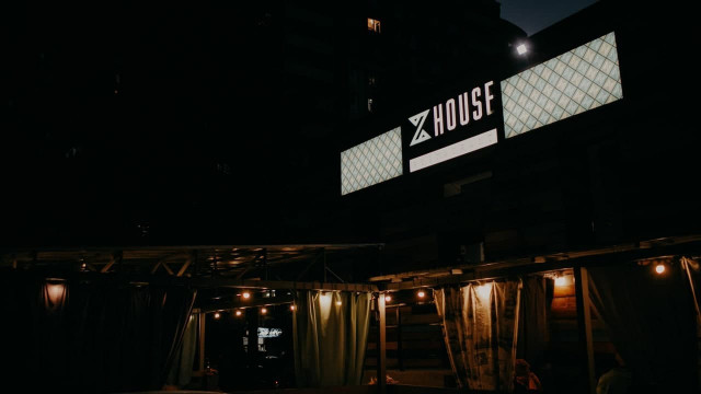 ZHouse Restaurant